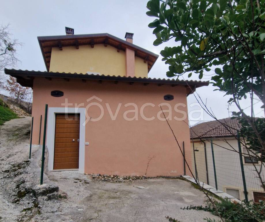 appartamento in vendita a Lucoli in zona Casavecchia