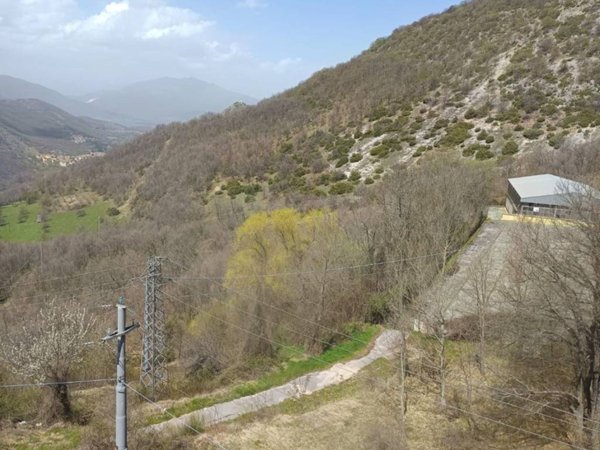 appartamento in vendita a Lucoli