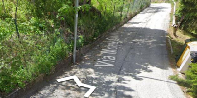 appartamento in vendita a Lucoli in zona Casamaina