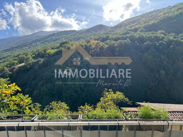 appartamento in vendita a Lucoli in zona Collimento