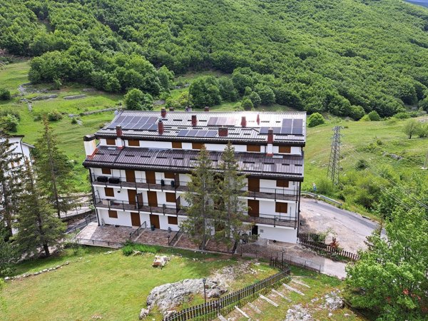 appartamento in vendita a Lucoli in zona Casamaina