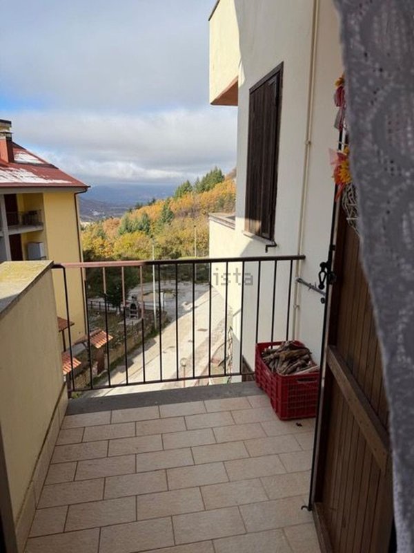 appartamento in vendita a Lucoli in zona Prato Lonaro