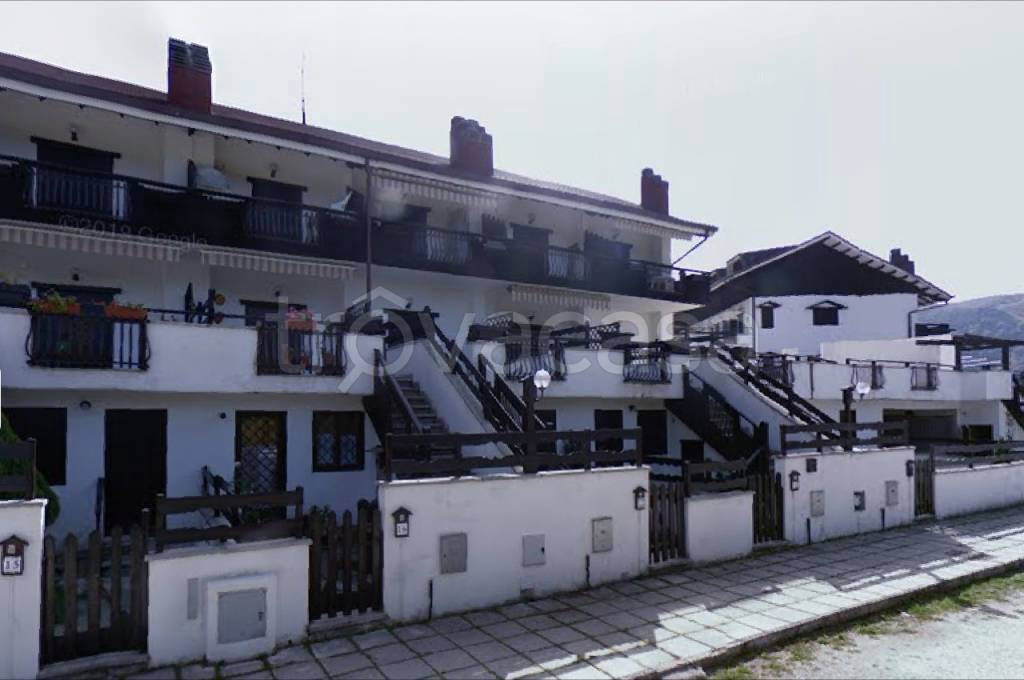 appartamento in vendita a Lucoli in zona Spogna