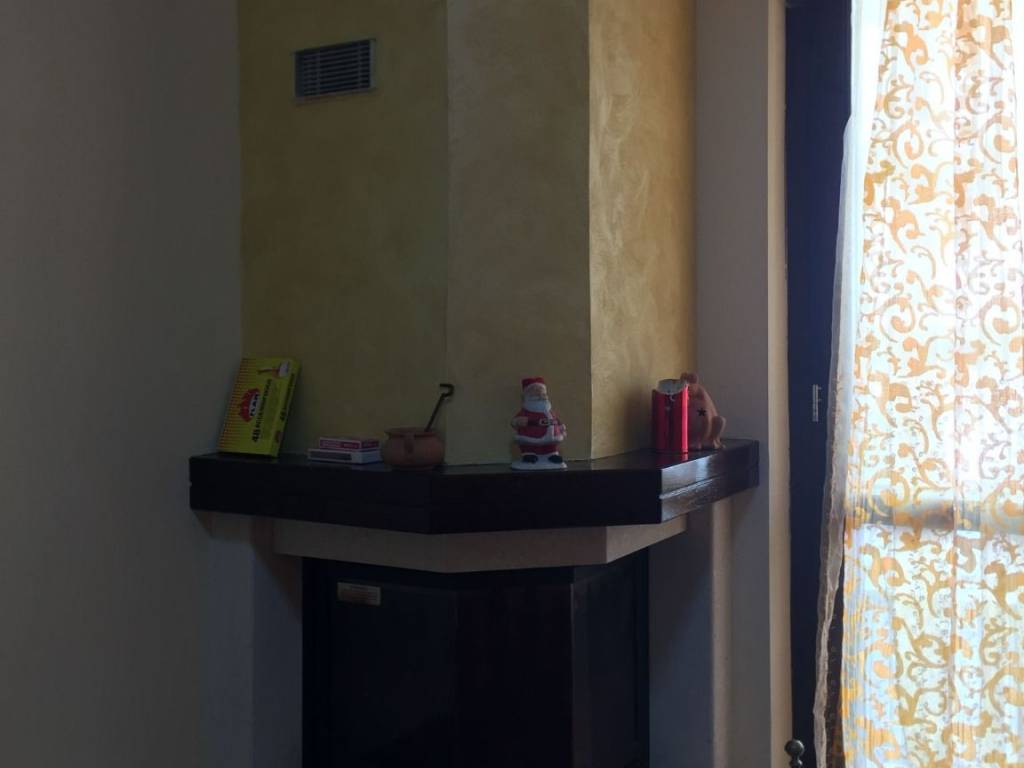 intera palazzina in vendita a Lucoli