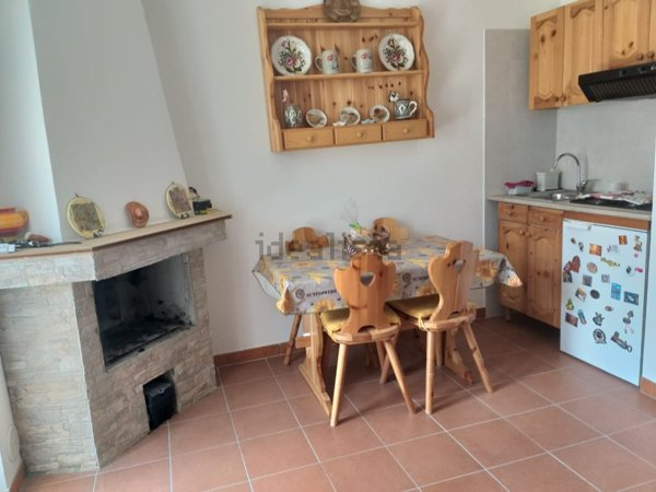 appartamento in vendita a Lucoli in zona Prato Lonaro