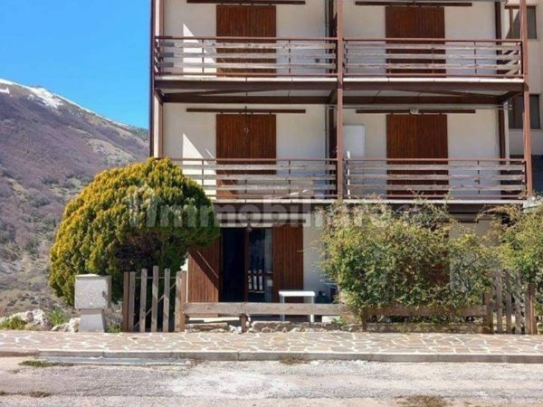 appartamento in vendita a Lucoli in zona Prato Lonaro