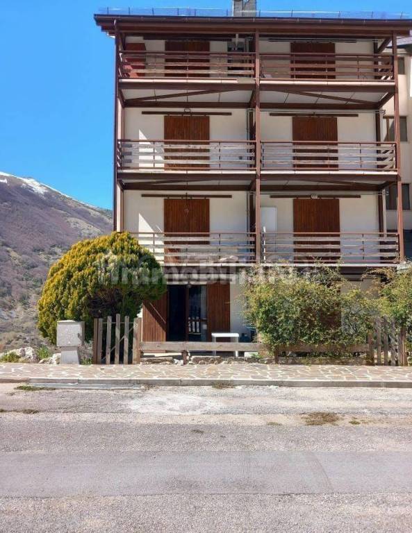 appartamento in vendita a Lucoli in zona Prato Lonaro