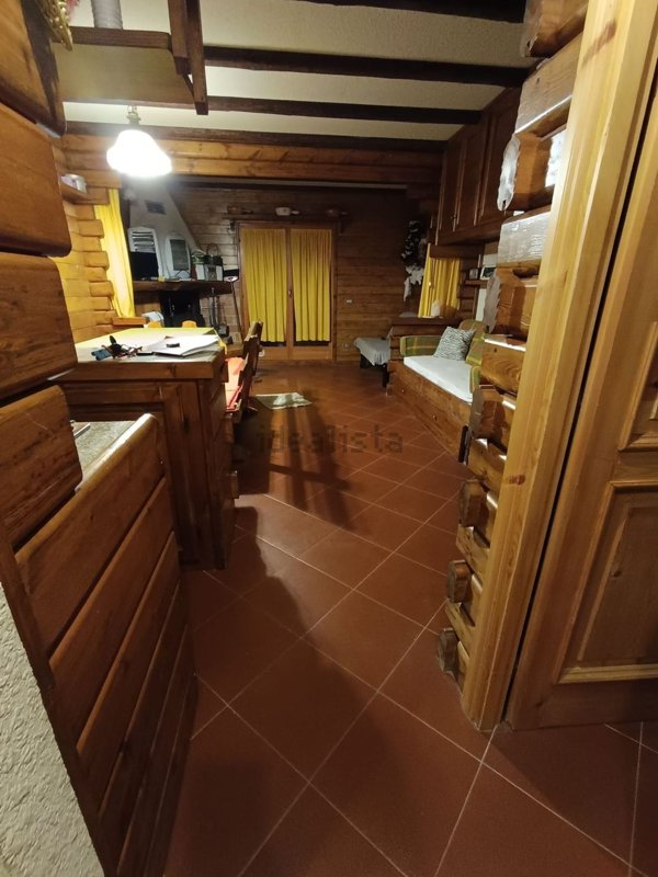 appartamento in vendita a Lucoli in zona Prato Lonaro