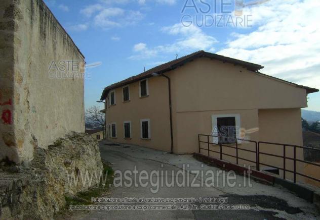 terreno edificabile in vendita a Magliano de' Marsi