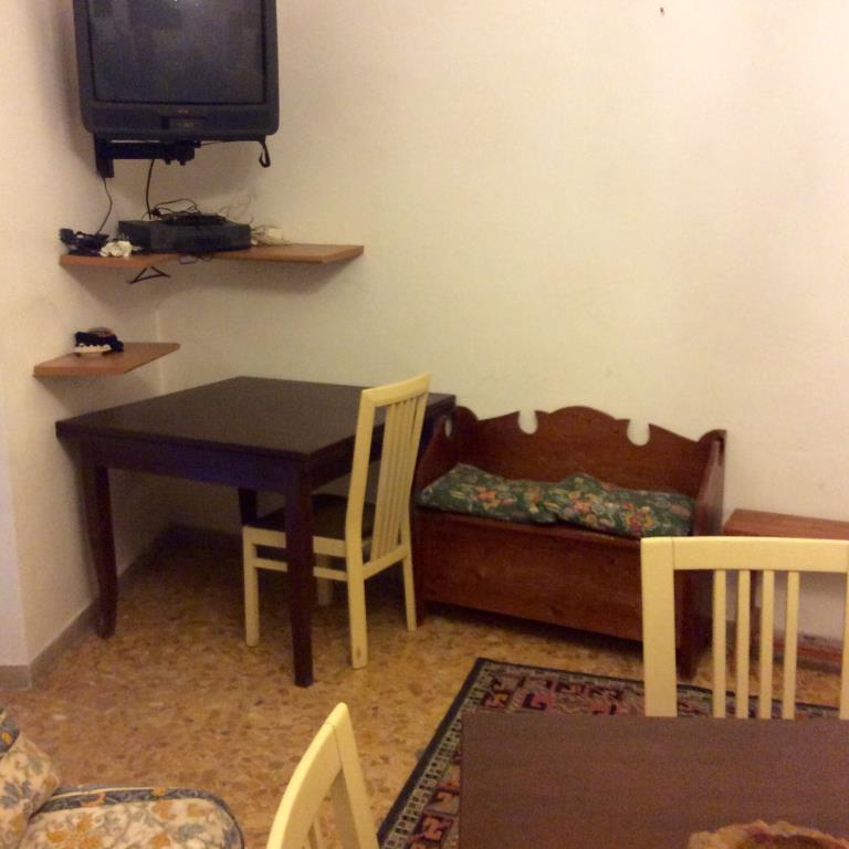 casa indipendente in vendita a Magliano de' Marsi