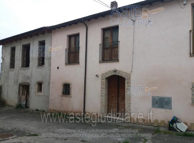 appartamento in vendita a Magliano de' Marsi