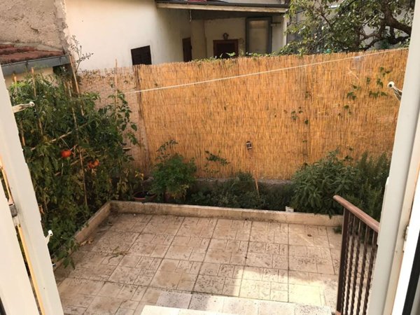 casa indipendente in vendita a Massa d'Albe