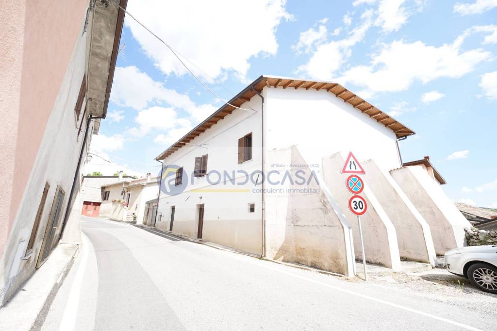 terreno edificabile in vendita a Massa d'Albe in zona Forme