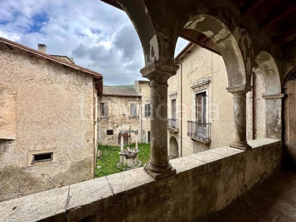 casa indipendente in vendita a Molina Aterno