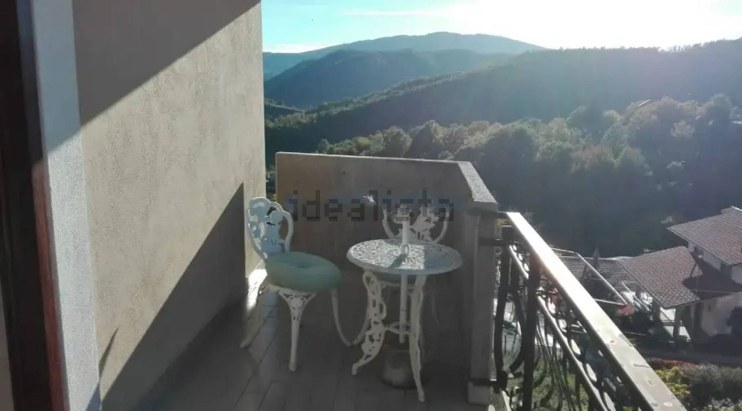 appartamento in vendita a Montereale in zona Castello