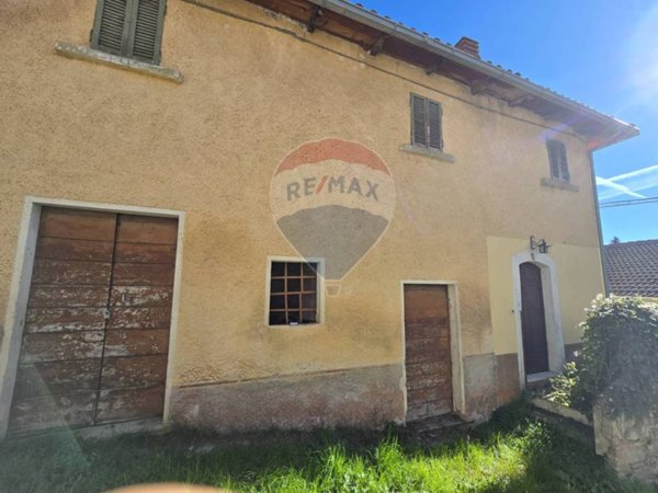 terreno edificabile in vendita a Montereale in zona Cavallari