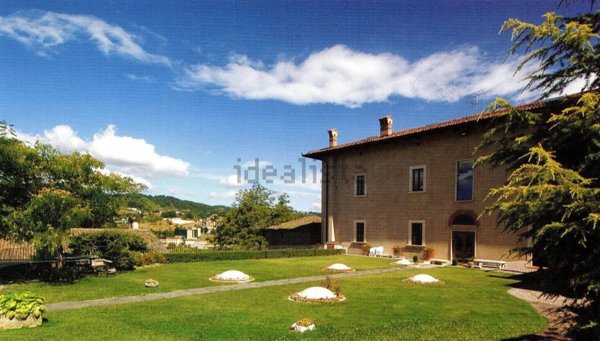 casa indipendente in vendita a Montereale