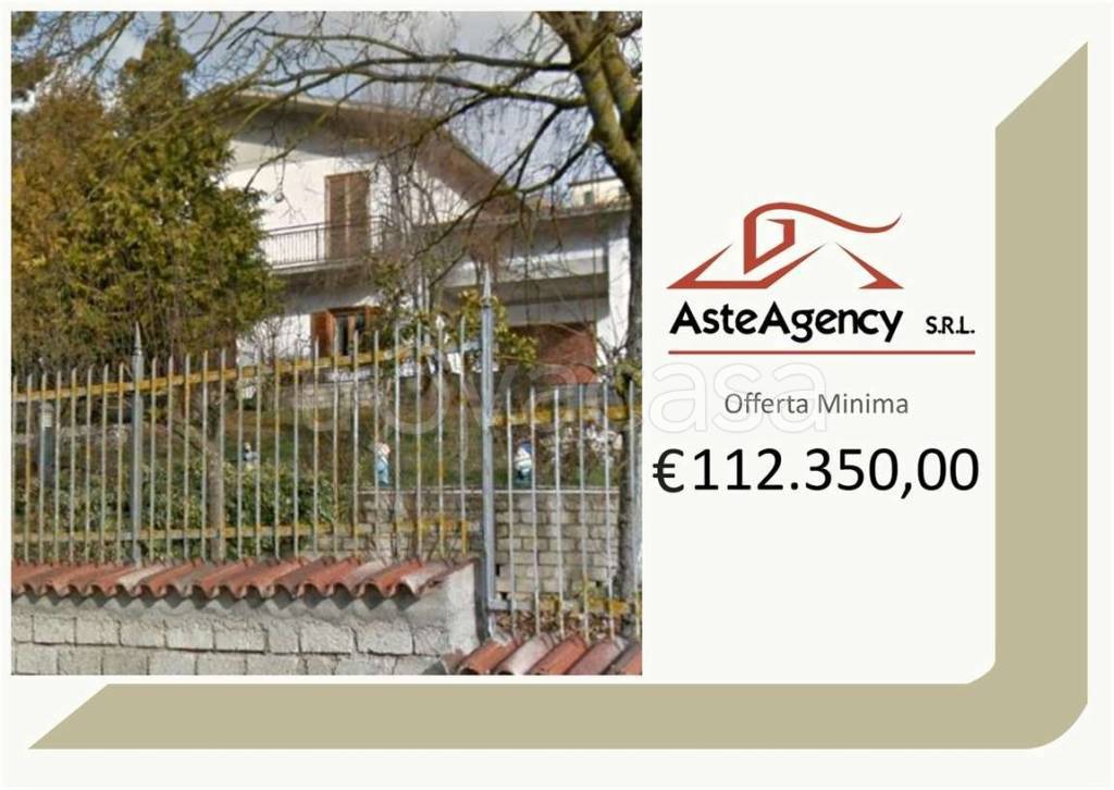 casa indipendente in vendita a Montereale in zona Busci