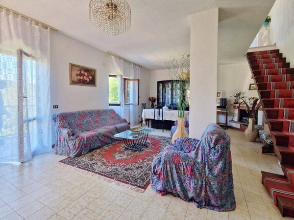 casa indipendente in vendita a Montereale
