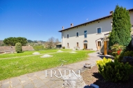villa in vendita a Montereale in zona Castello