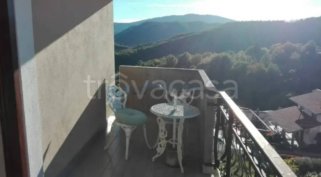 appartamento in vendita a Montereale in zona Castello