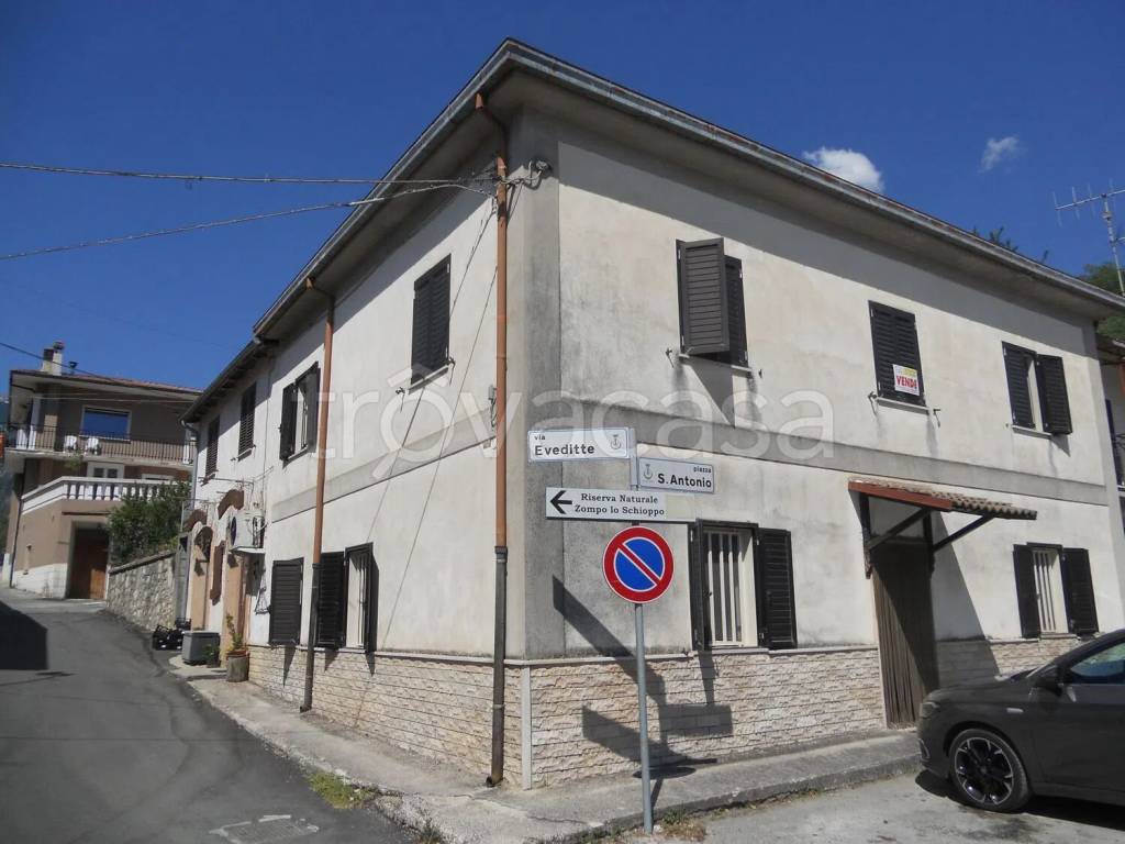 casa indipendente in vendita a Morino in zona Grancia