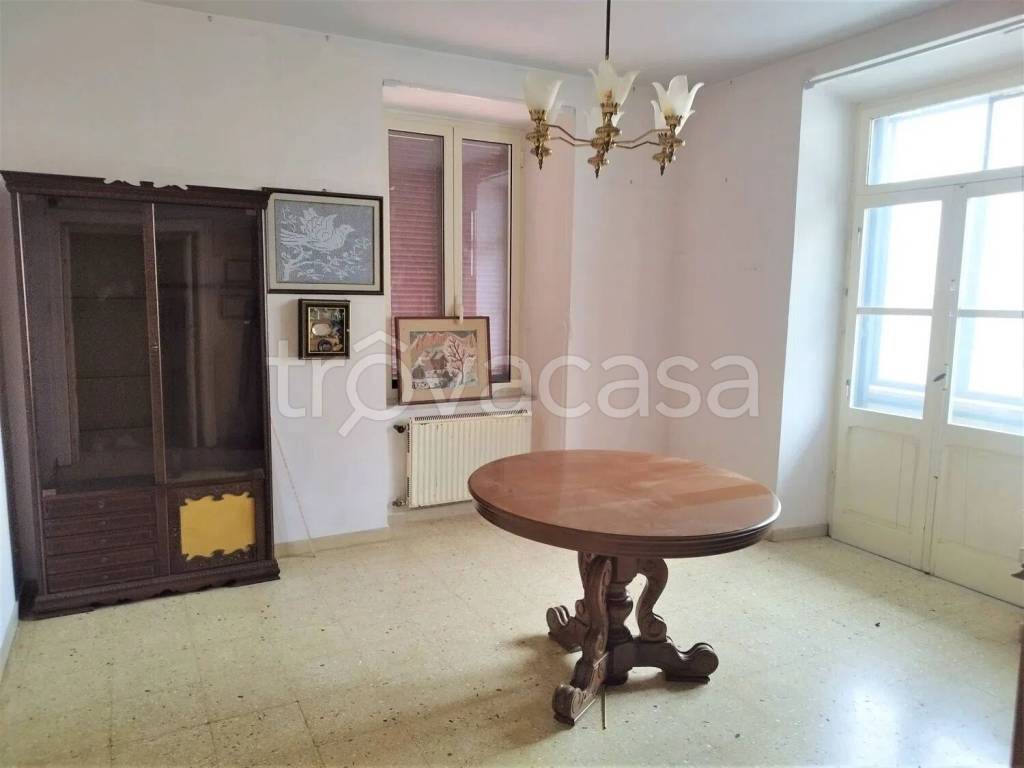 casa indipendente in vendita a Morino
