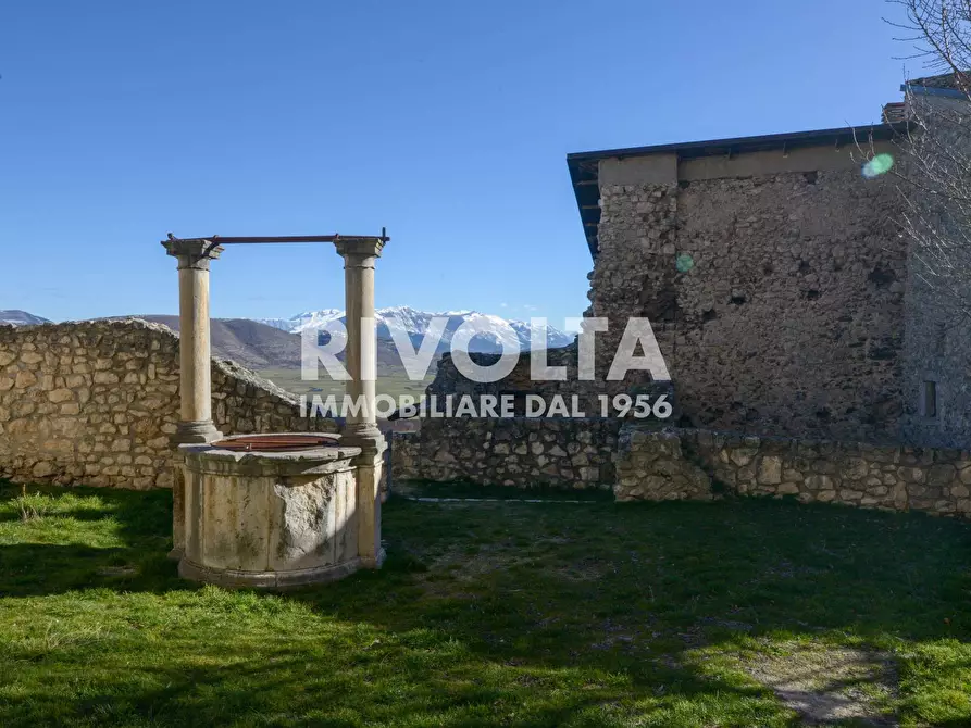 casa indipendente in vendita a Navelli