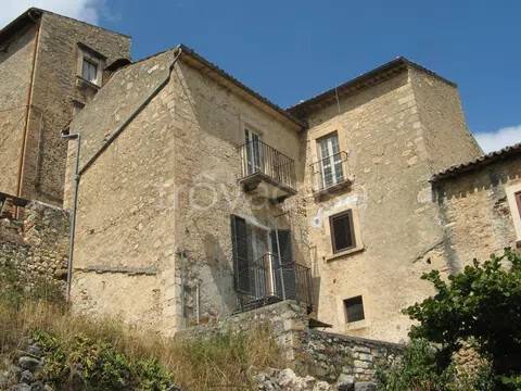 casa indipendente in vendita a Navelli