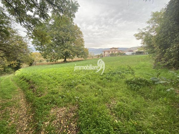 terreno edificabile in vendita ad Ocre in zona Cavalletto