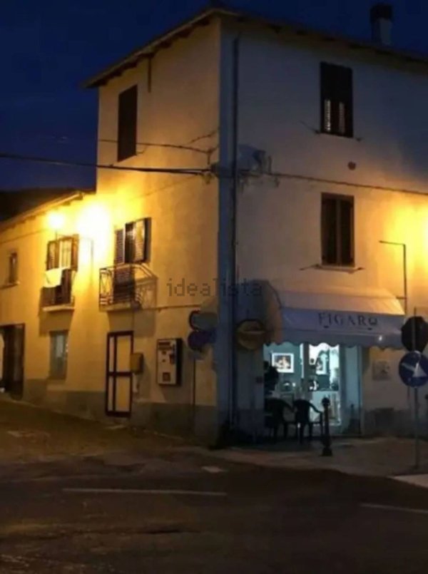appartamento in vendita ad Ocre in zona Cavalletto