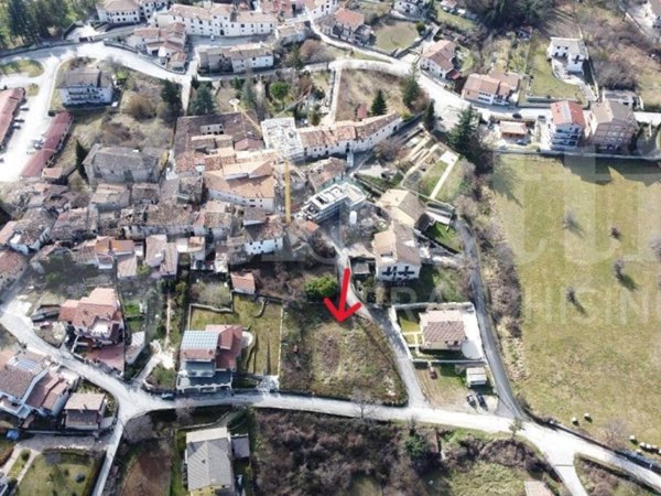 terreno edificabile in vendita ad Ocre in zona San Felice