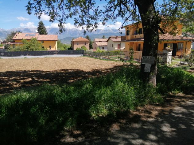 terreno edificabile in vendita ad Ocre