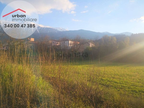 terreno edificabile in vendita ad Ocre in zona Cavalletto