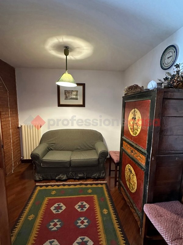 casa indipendente in vendita ad Opi