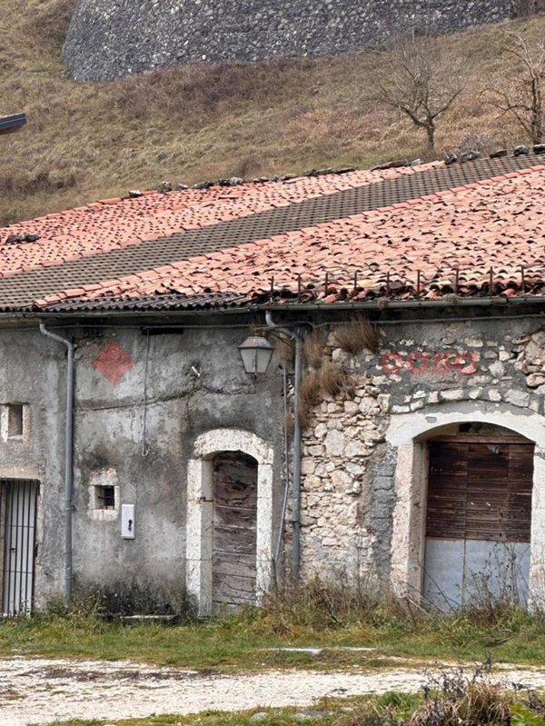 appartamento in vendita ad Opi