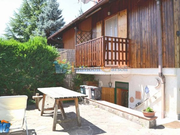 casa indipendente in vendita ad Oricola