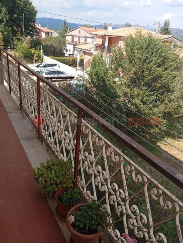 appartamento in vendita ad Oricola