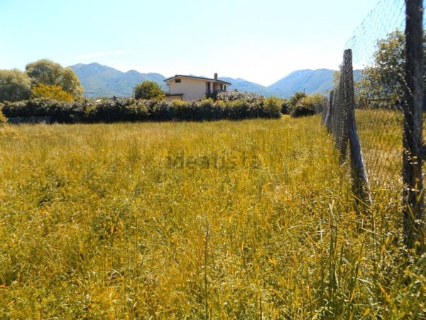 terreno agricolo in vendita ad Oricola
