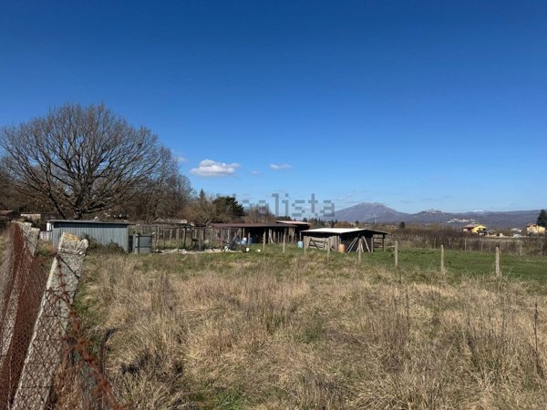 terreno agricolo in vendita ad Oricola