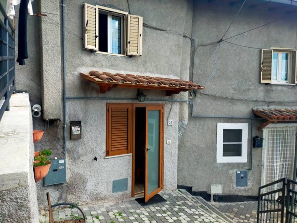 appartamento in vendita ad Oricola