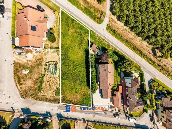 terreno edificabile in vendita a Monchiero