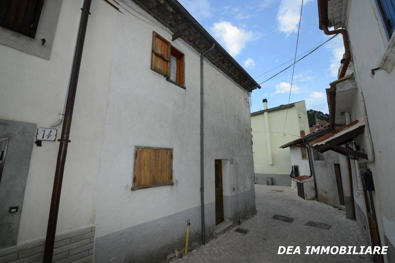 casa indipendente in vendita ad Ovindoli