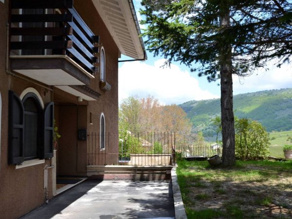 appartamento in vendita ad Ovindoli
