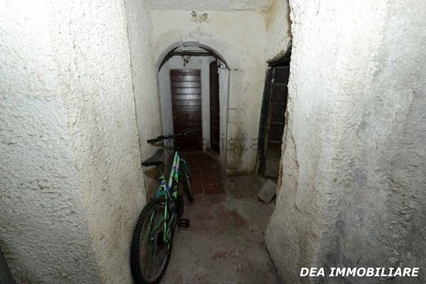 casa semindipendente in vendita ad Ovindoli