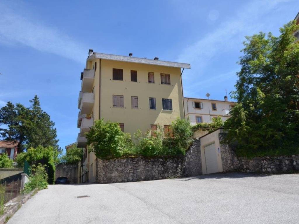 appartamento in vendita ad Ovindoli