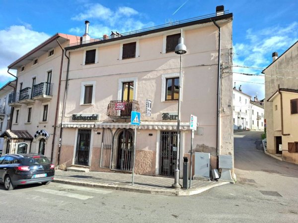intera palazzina in vendita ad Ovindoli