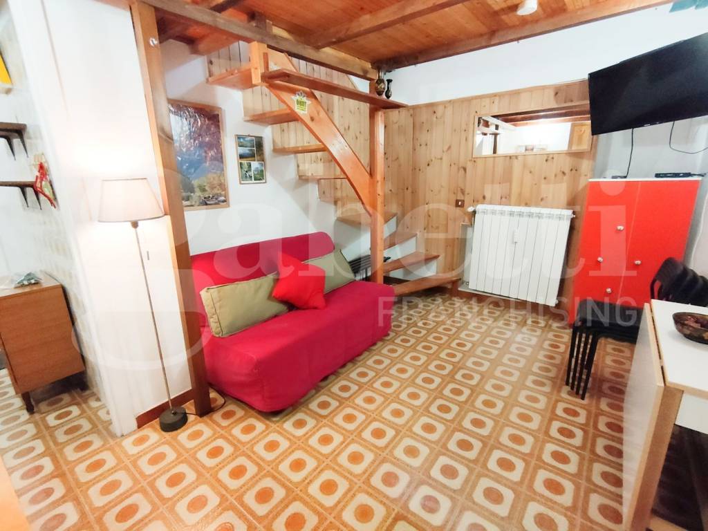 appartamento in vendita ad Ovindoli