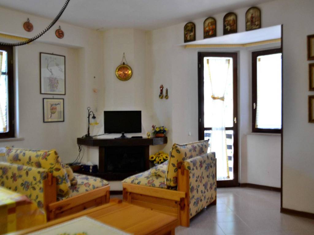 appartamento in vendita ad Ovindoli