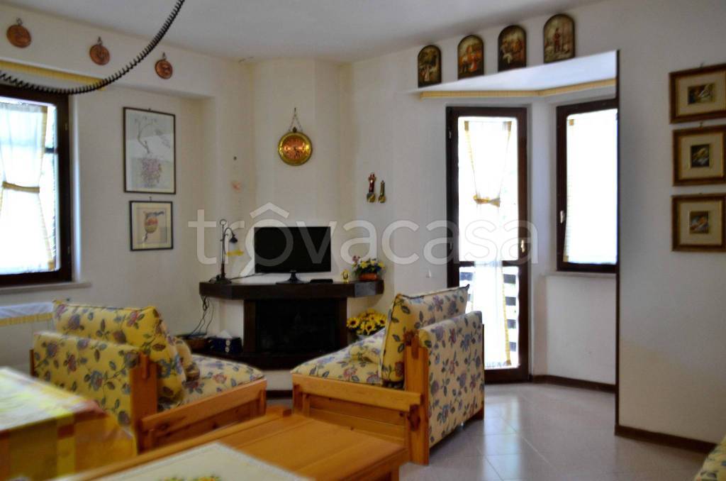 appartamento in vendita ad Ovindoli
